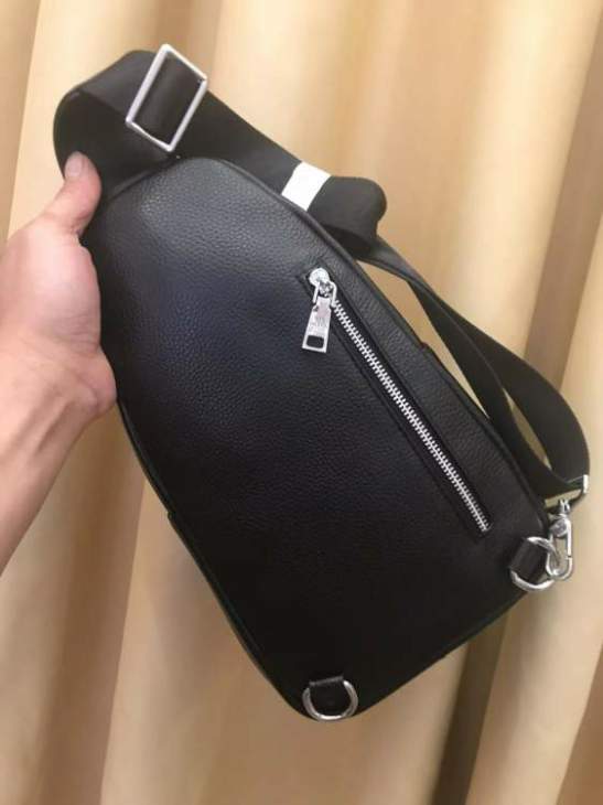 Picture of Prada Mens Bags _SKUfw216748884fw